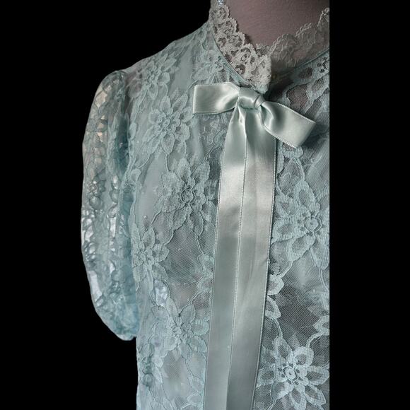 NOS New Vintage Light Blue Daisy Lace Bed Coat Robe Size Medium - Picture 3 of 16